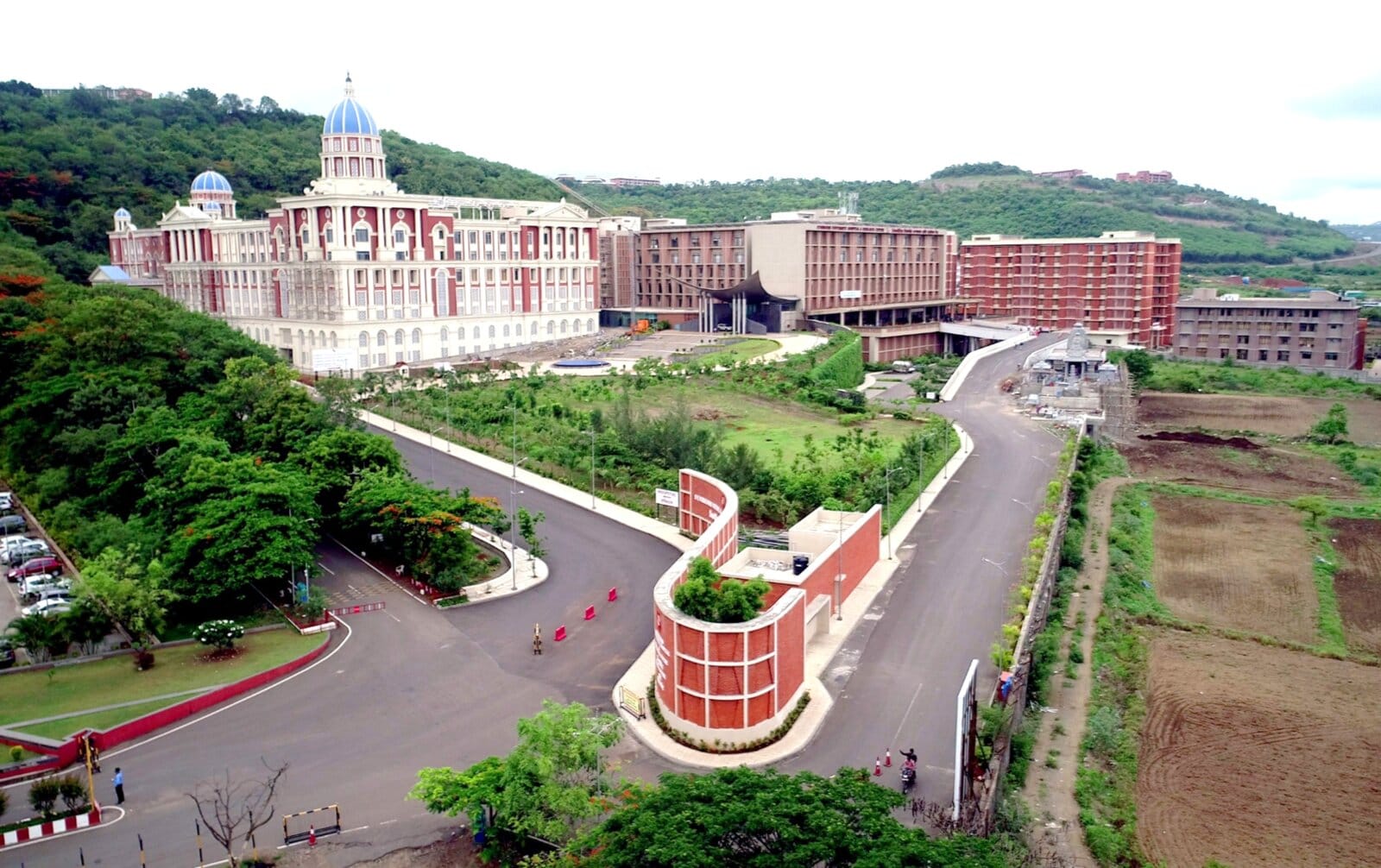Symbiosis Nursing College and Residence